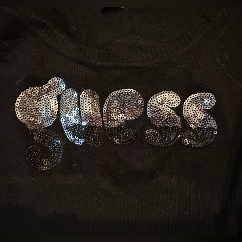 Guess Sweater - Picture 3 of 3